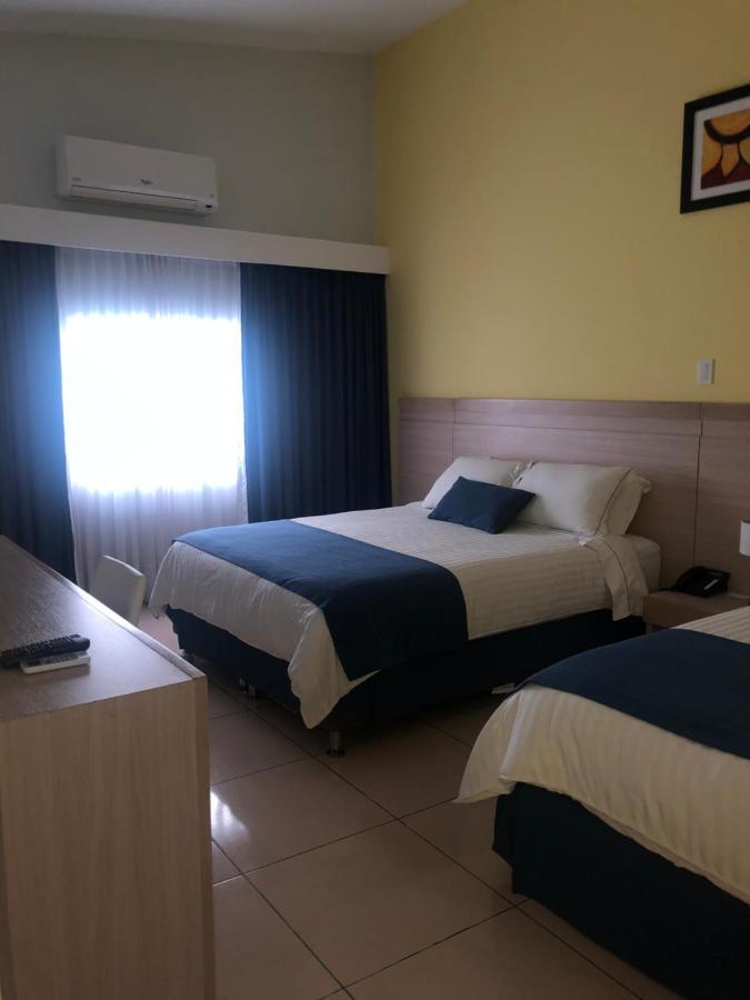 Hostel Paradise St Santa Marta  Bagian luar foto