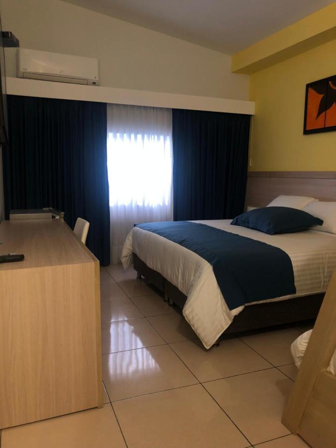 Hostel Paradise St Santa Marta  Bagian luar foto
